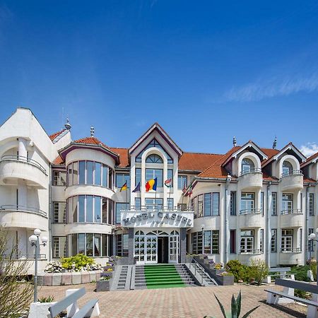 Hotel Castel Sfântu-Gheorghe Exterior foto